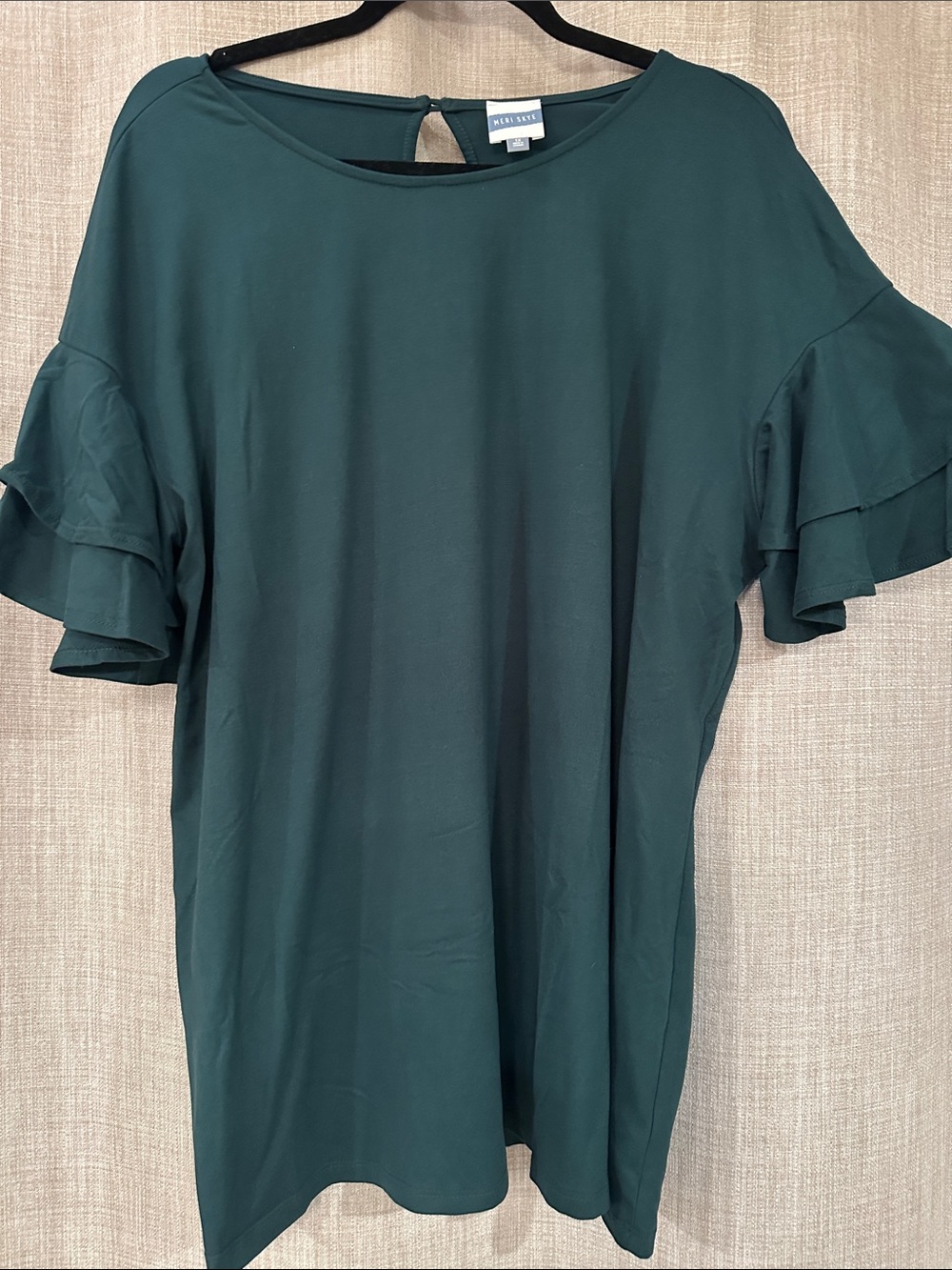 Women’s emerald green Ruffle Sleeve Blouse